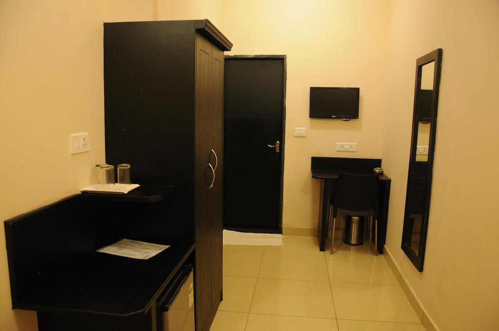 Hotel Sri Krishna Residency Udupi Exterior photo