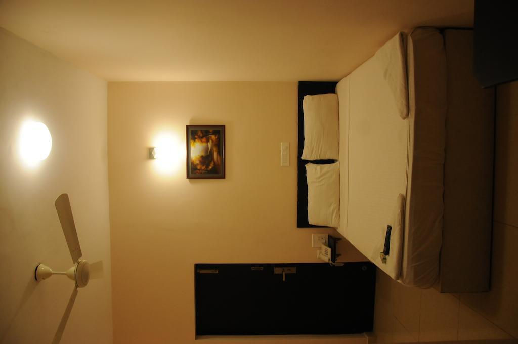 Hotel Sri Krishna Residency Udupi Exterior photo