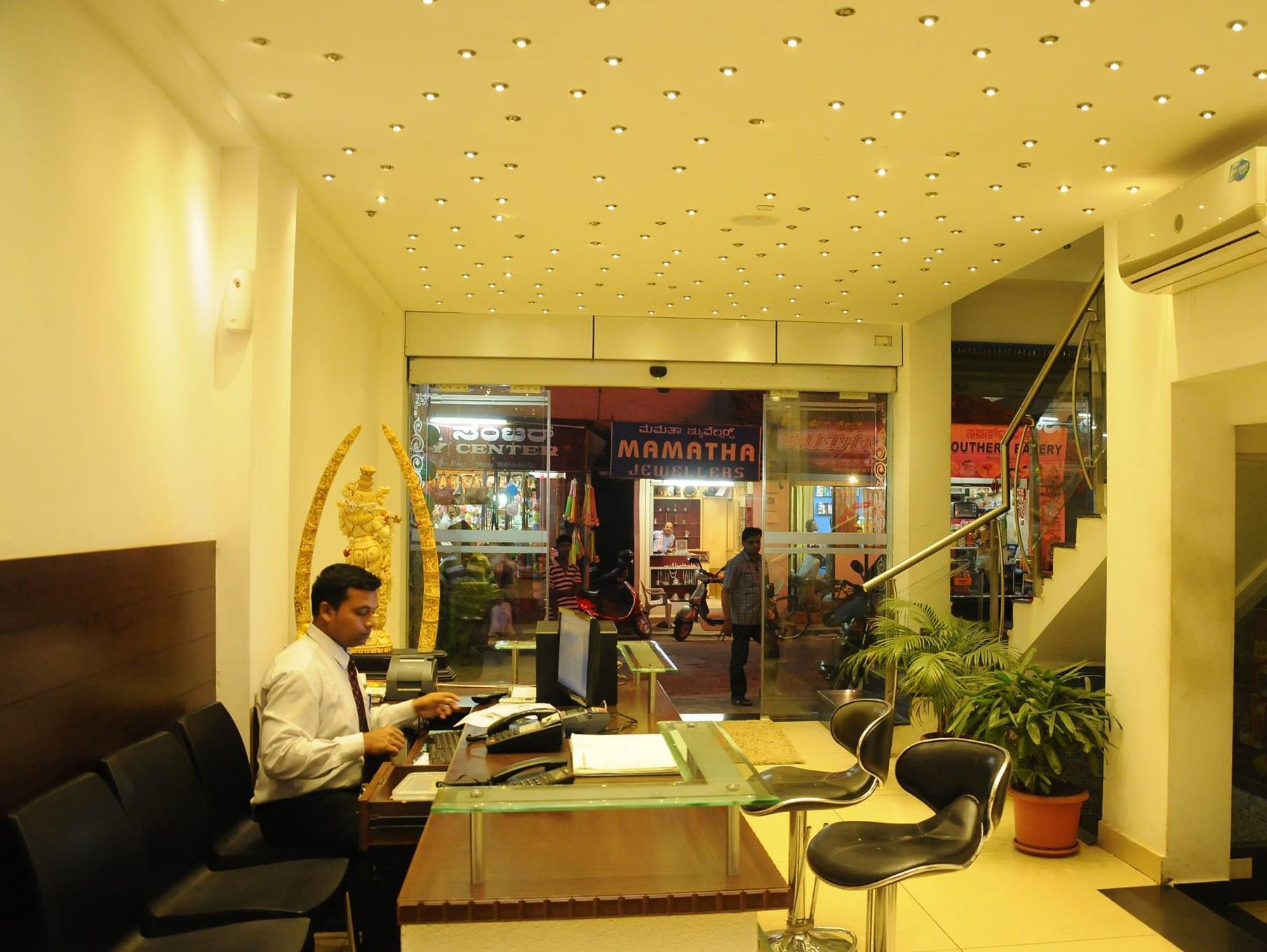 Hotel Sri Krishna Residency Udupi Exterior photo