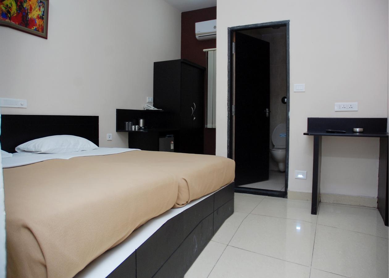 Hotel Sri Krishna Residency Udupi Exterior photo